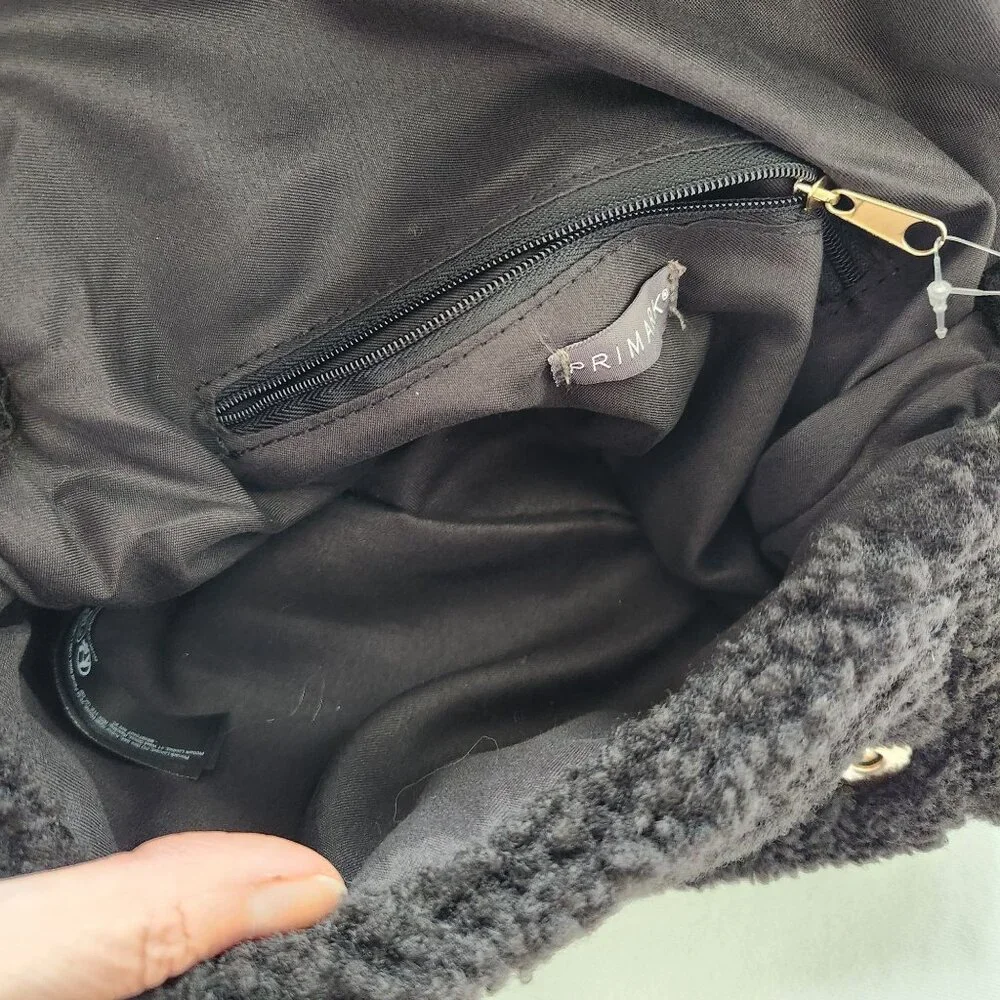 NWT Primark Black Faux Shearling Shoulder Hand Bag Soft Cozy TIk Tok Winter Cute - Picture 5 of 10